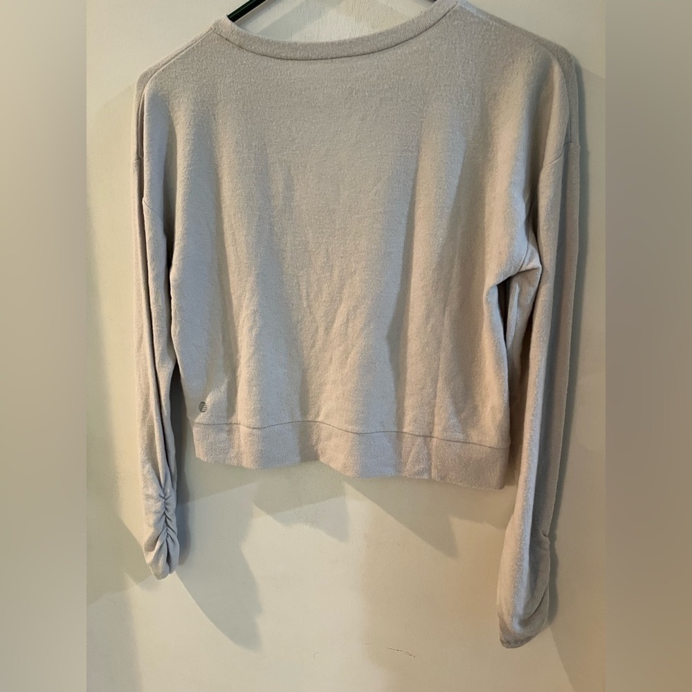 Girl’s Z by Zella long sleeve shirt, size 10/12, new! - Picture 2 of 7
